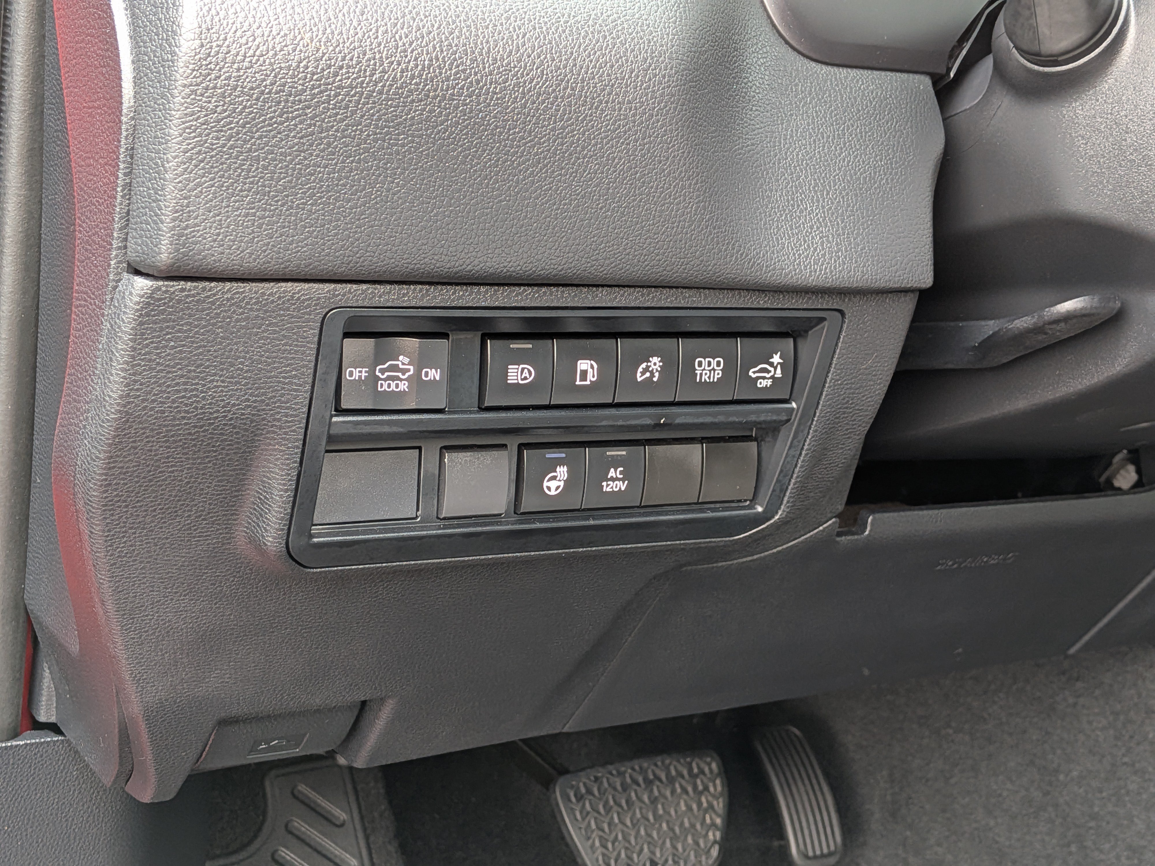 Used 2024 Toyota Tundra Limited AWD/4WD image 18