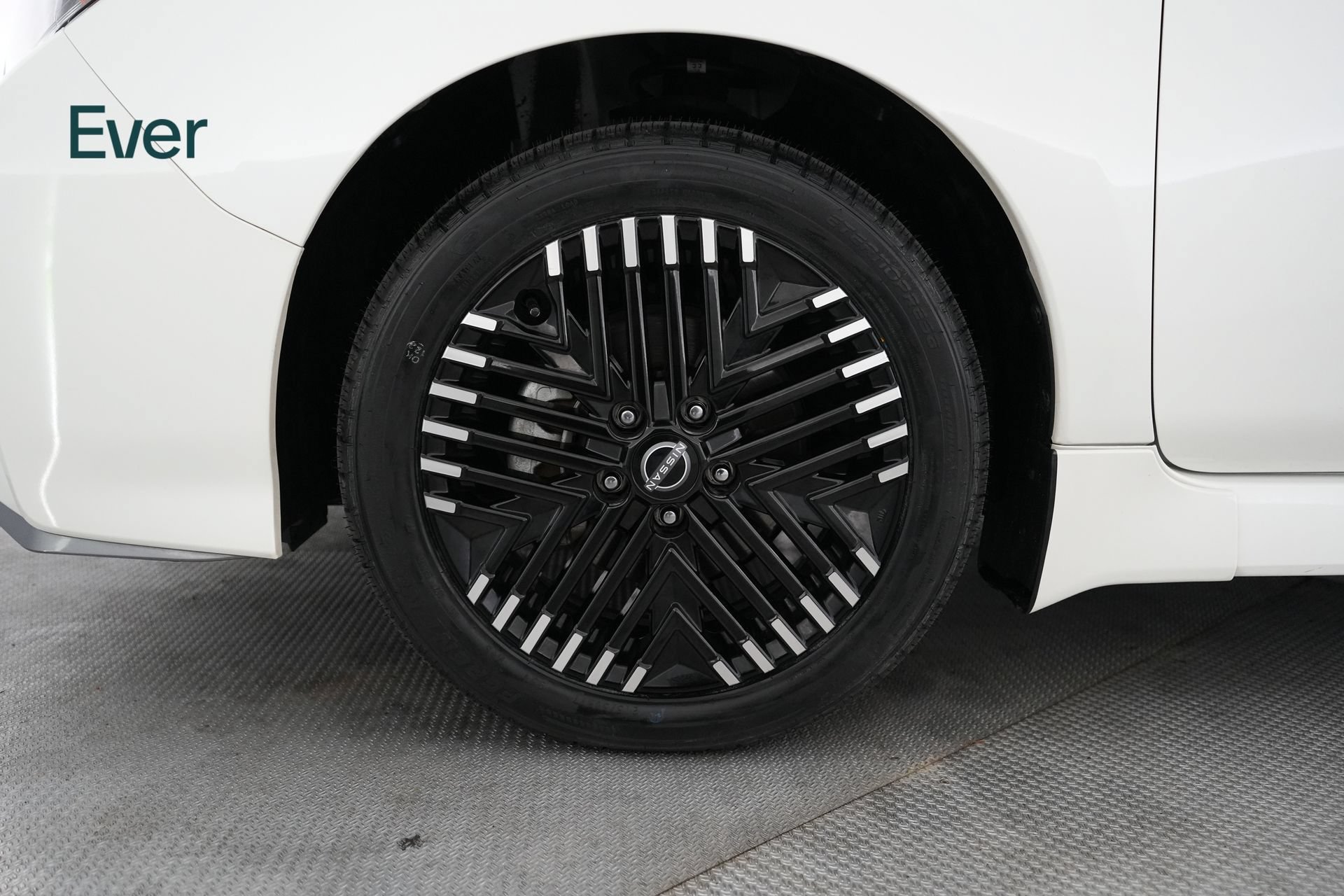 Used 2024 Nissan Leaf SV Plus FWD image 19