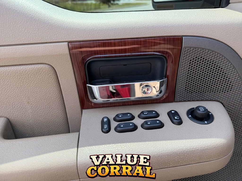 Used 2006 Ford F150 Lariat AWD/4WD image 26