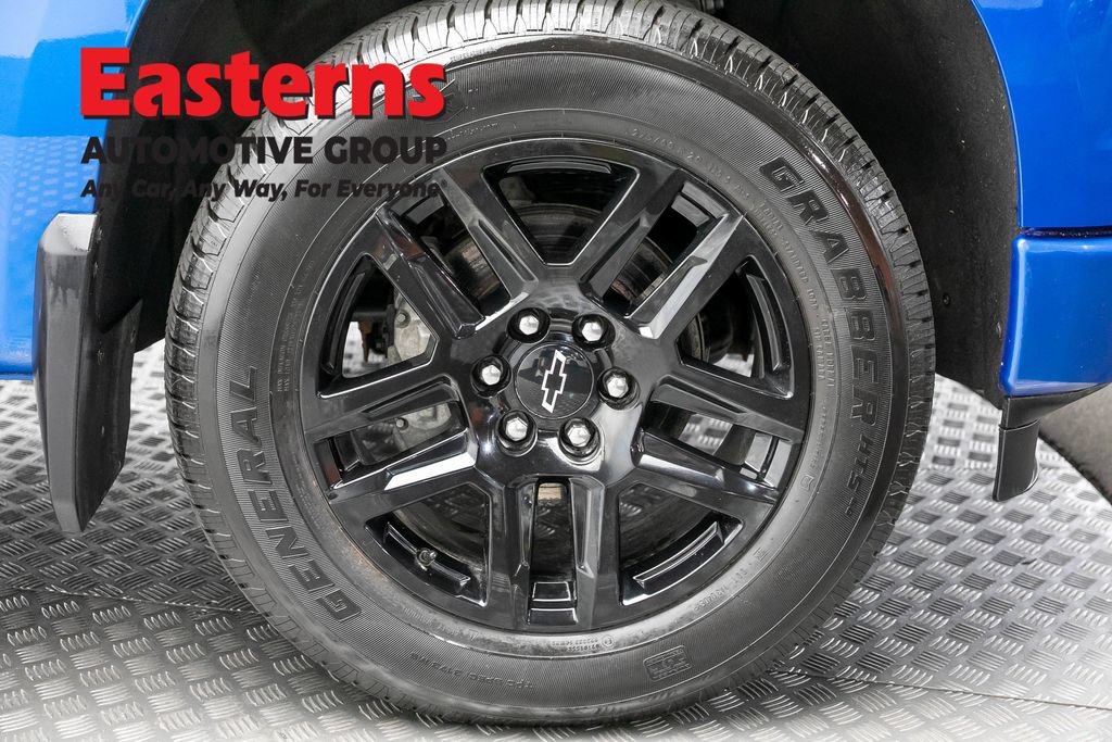 Used 2024 Chevrolet Silverado 1500 Custom w/ LPO, Dark Essentials Package AWD/4WD image 28