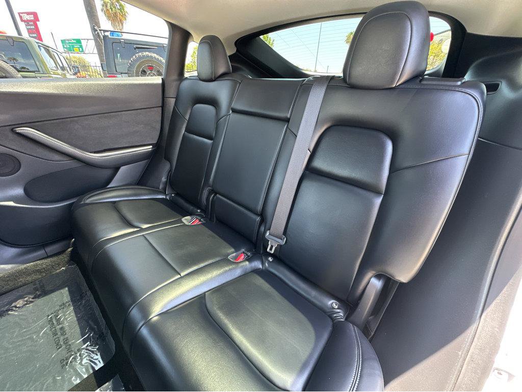 Used 2021 Tesla Model Y Long Range AWD/4WD image 9