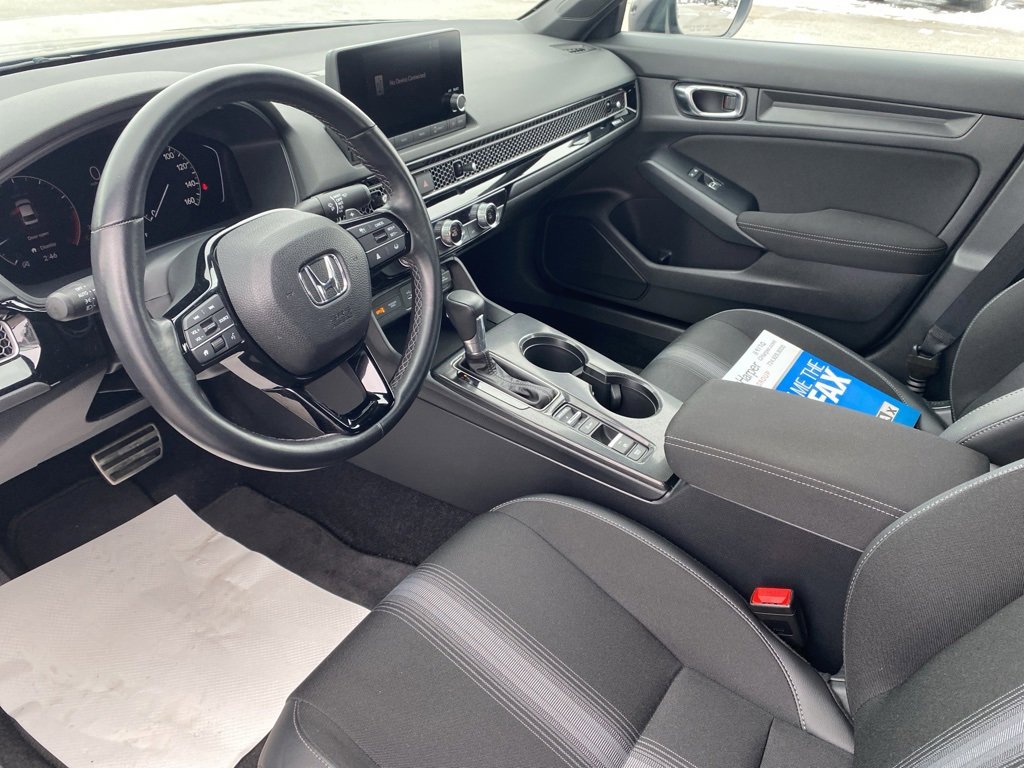 Used 2025 Honda Civic Sport image 17
