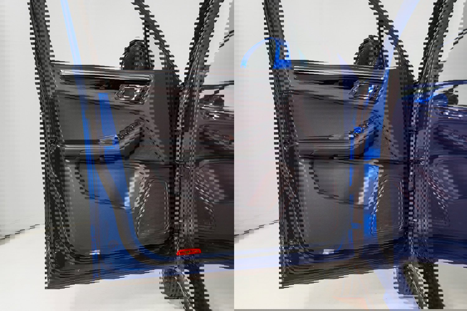 Used 2023 Porsche Macan image 15