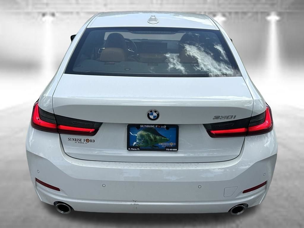 Used 2026 BMW 330i Sedan RWD image 6