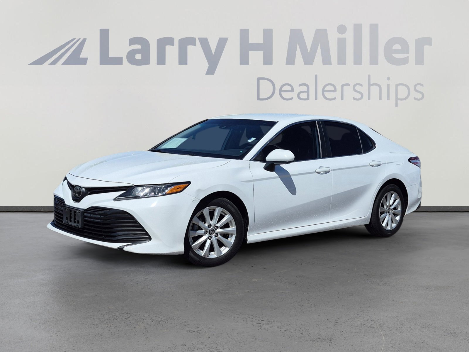 Used 2019 Toyota Camry LE