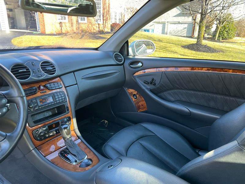 Used 2004 Mercedes-Benz CLK 320 image 57