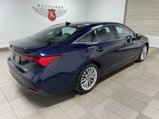 Used 2021 Toyota Avalon Limited w/ Advanced Safety Package FWD image 6