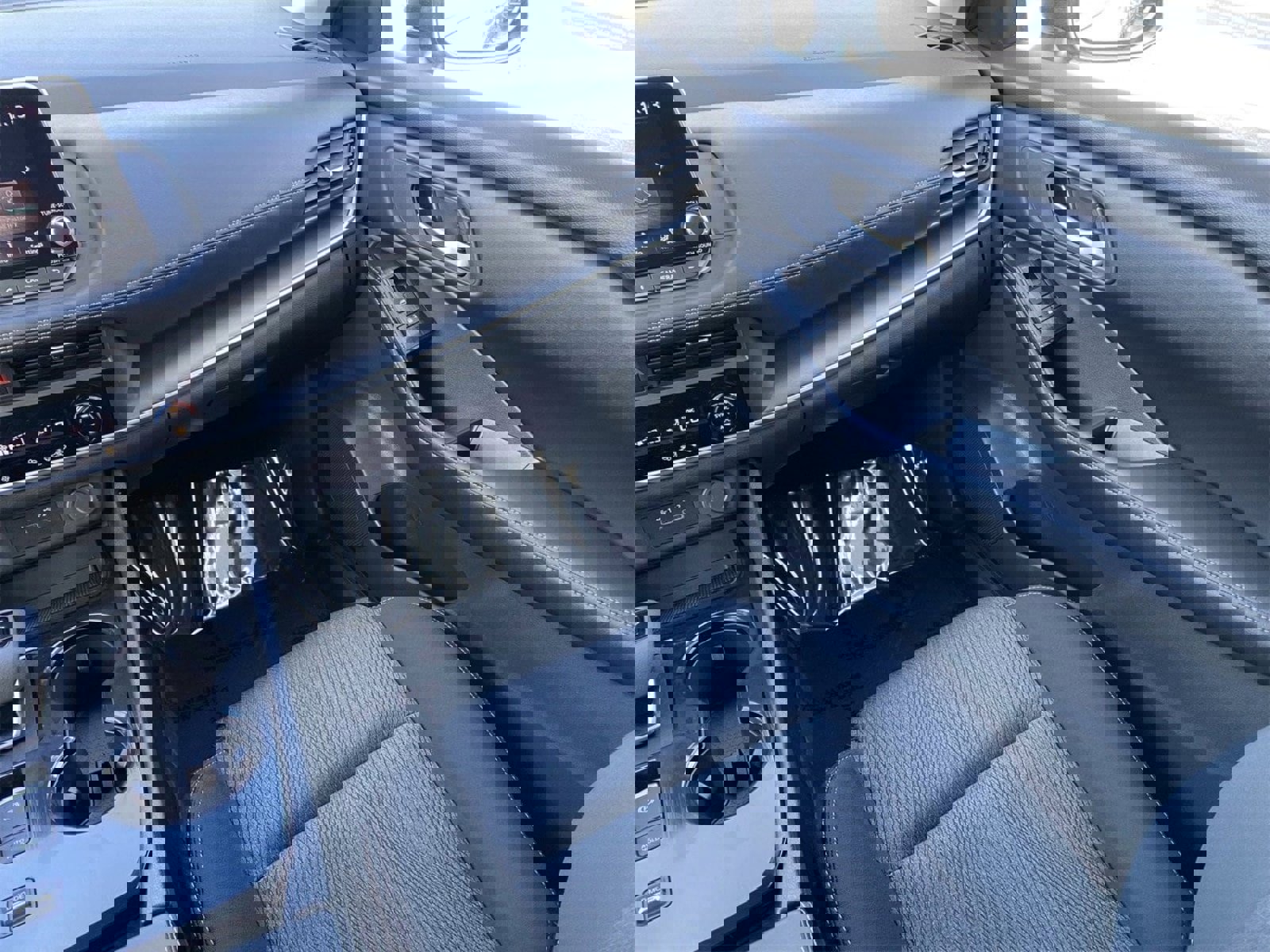 New 2026 Nissan Rogue SV image 19