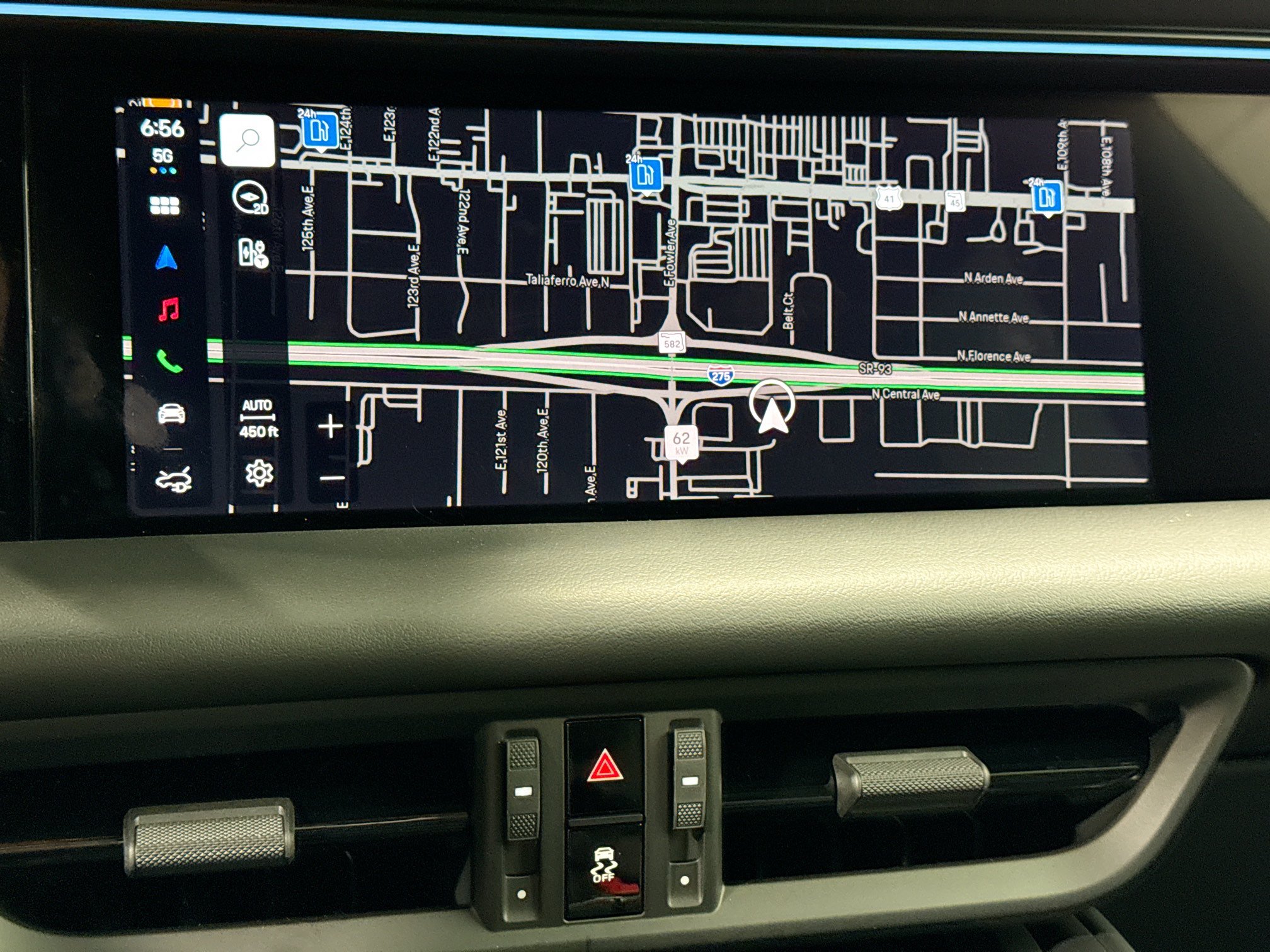 Certified 2026 Porsche Macan Electric RWD image 31