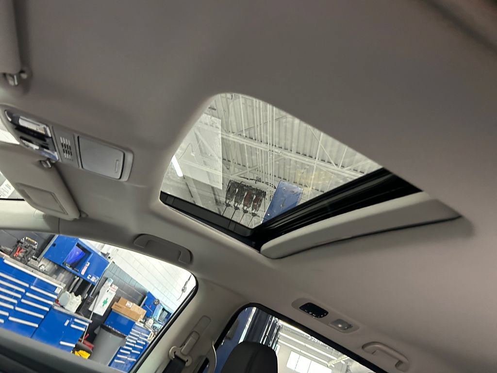 New 2026 Honda Odyssey EX-L image 21