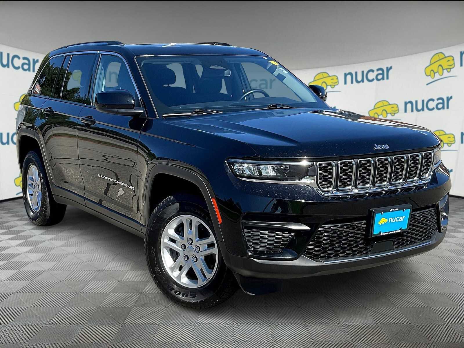 Used 2022 Jeep Grand Cherokee Laredo w/ Luxury Tech Group I
