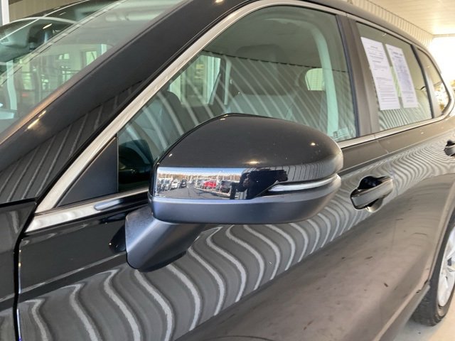 Used 2023 Honda CR-V LX image 3