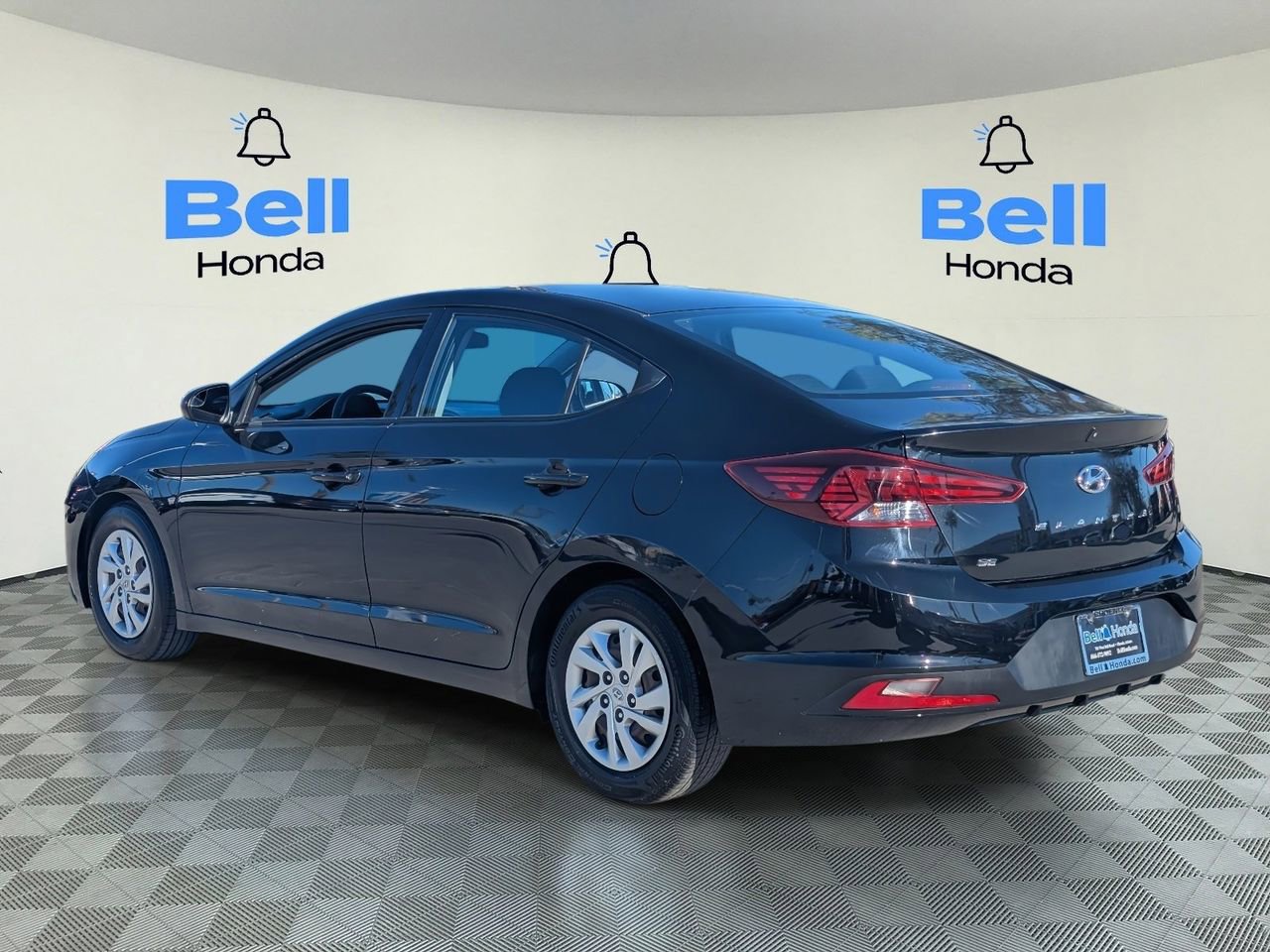 Used 2020 Hyundai Elantra SE w/ Cargo Package (C1) image 3
