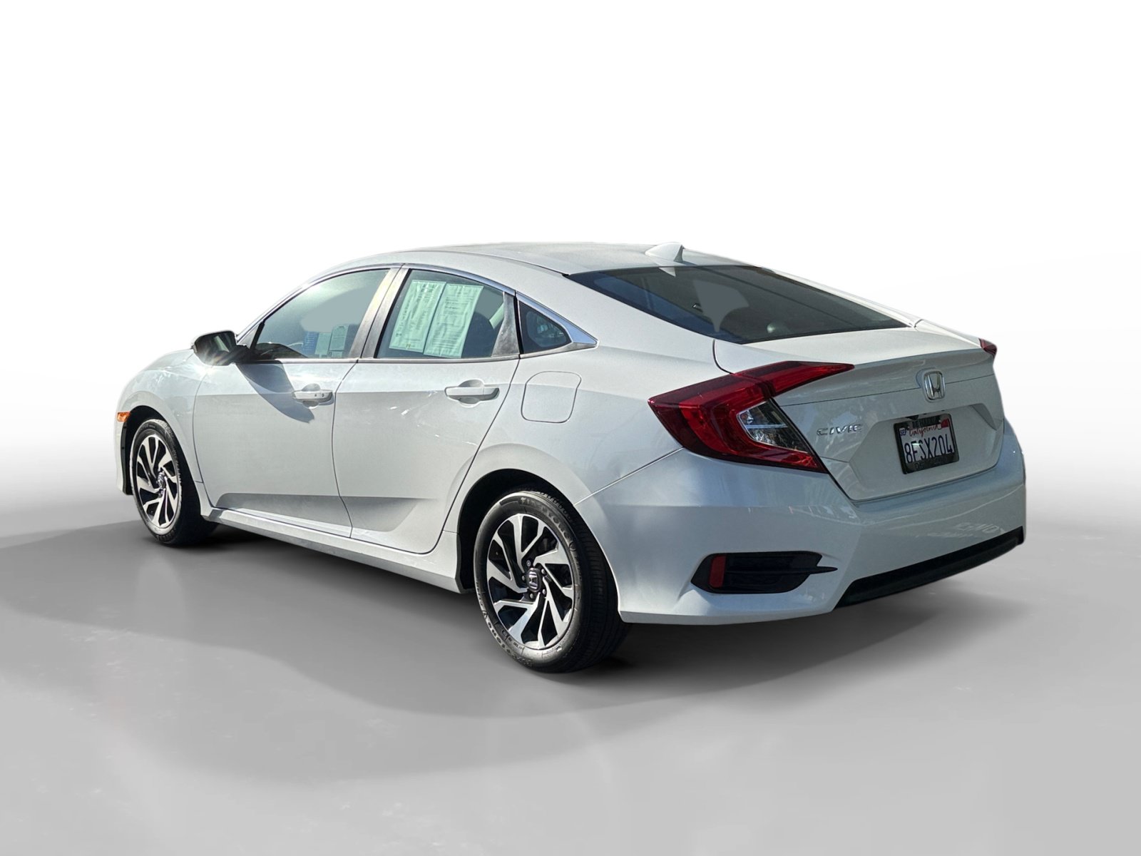 Used 2018 Honda Civic EX image 3