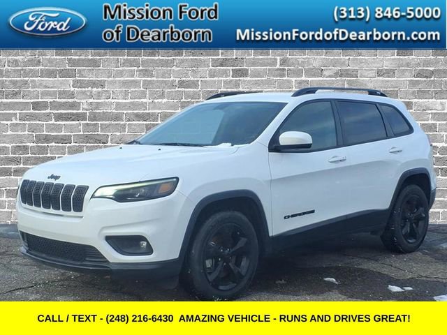 Used 2019 Jeep Cherokee Latitude Plus AWD/4WD image 2