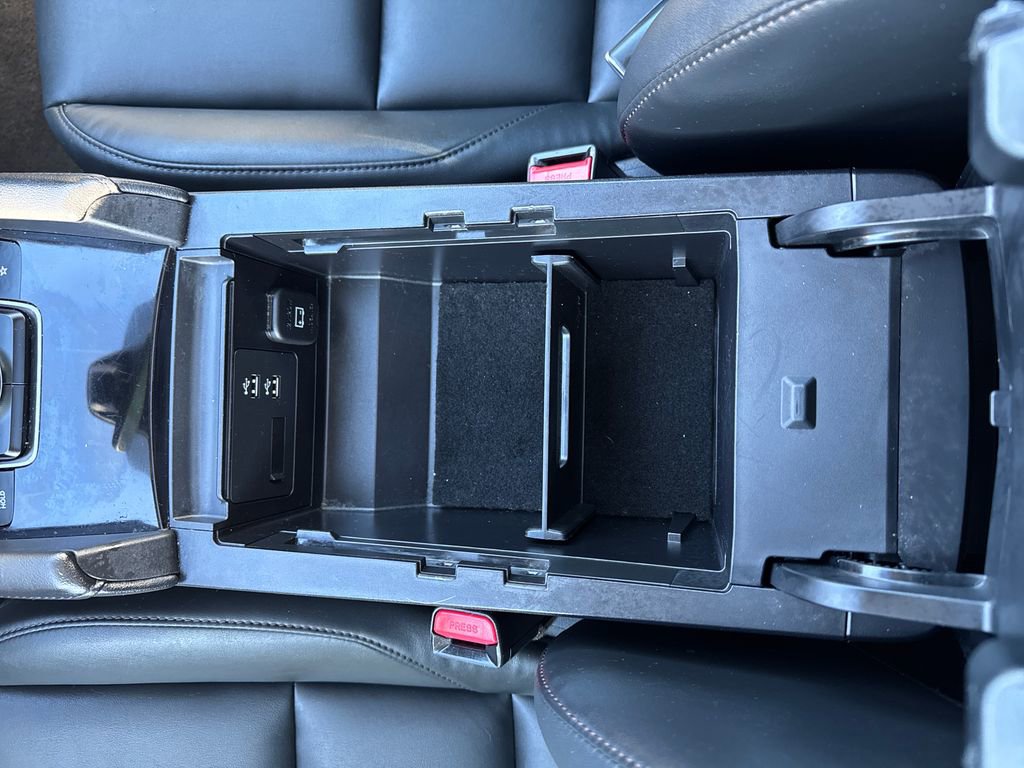 Used 2022 MAZDA MAZDA3 s image 26