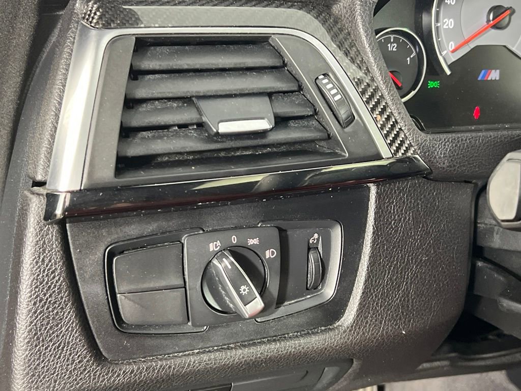 Used 2020 BMW M4 Coupe w/ M Driver's Package image 23