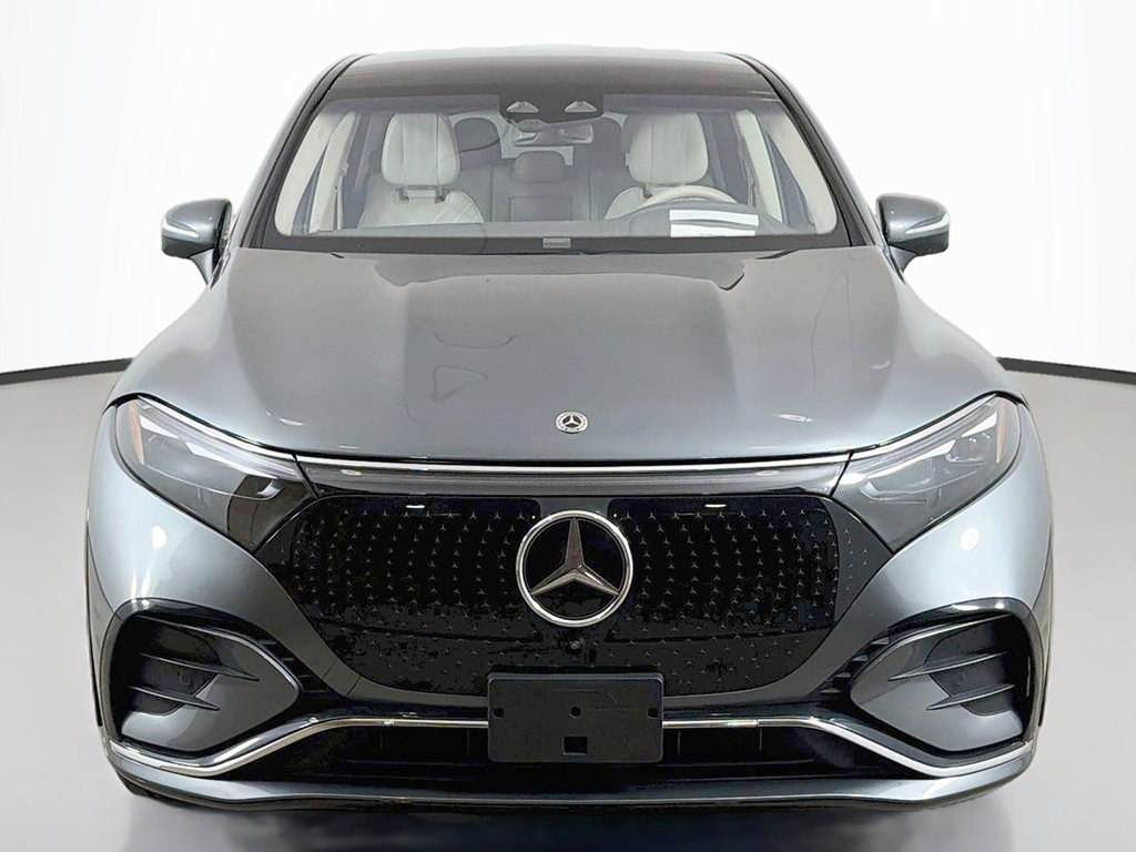 Used 2023 Mercedes-Benz EQS 580 4MATIC SUV image 14