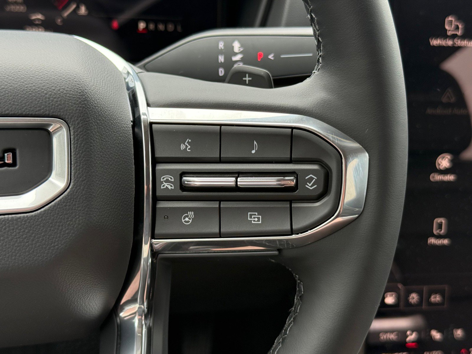 New 2026 GMC Terrain Denali w/ LPO, Floor Liner Package image 20