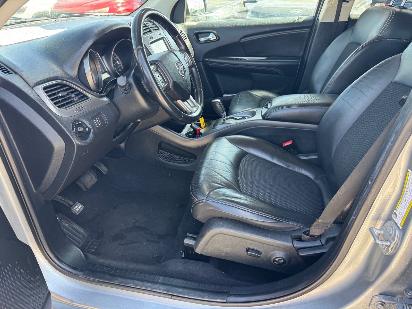 Used 2020 Dodge Journey Crossroad FWD image 10