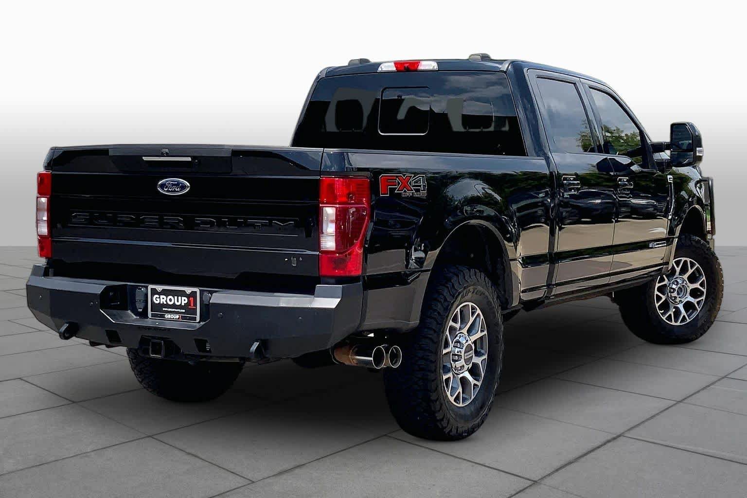 Used 2022 Ford F250 Lariat w/ Lariat Ultimate Package AWD/4WD image 13