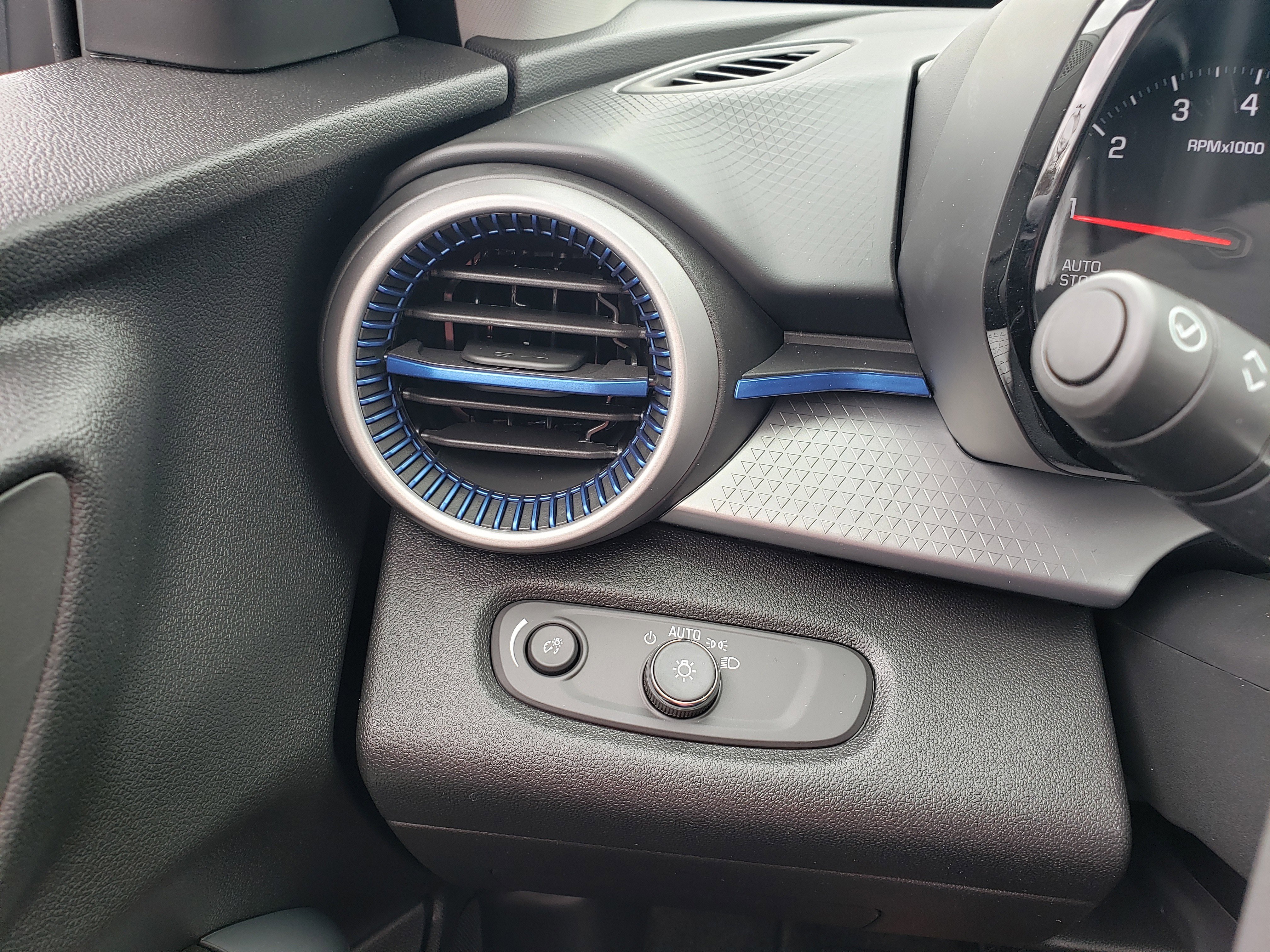 New 2026 Chevrolet Trax LS image 14