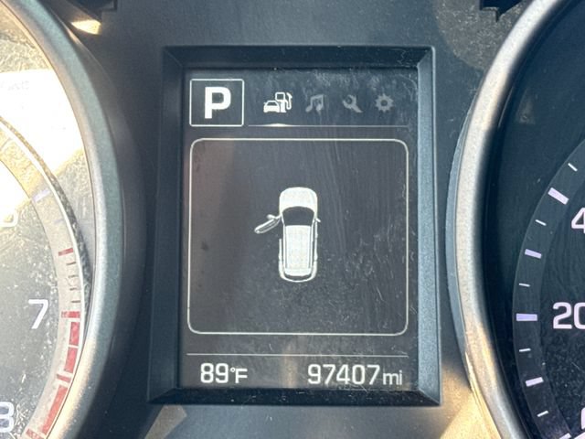 Used 2018 Hyundai Santa Fe Sport w/ 2.4L Value Package 02 FWD image 16