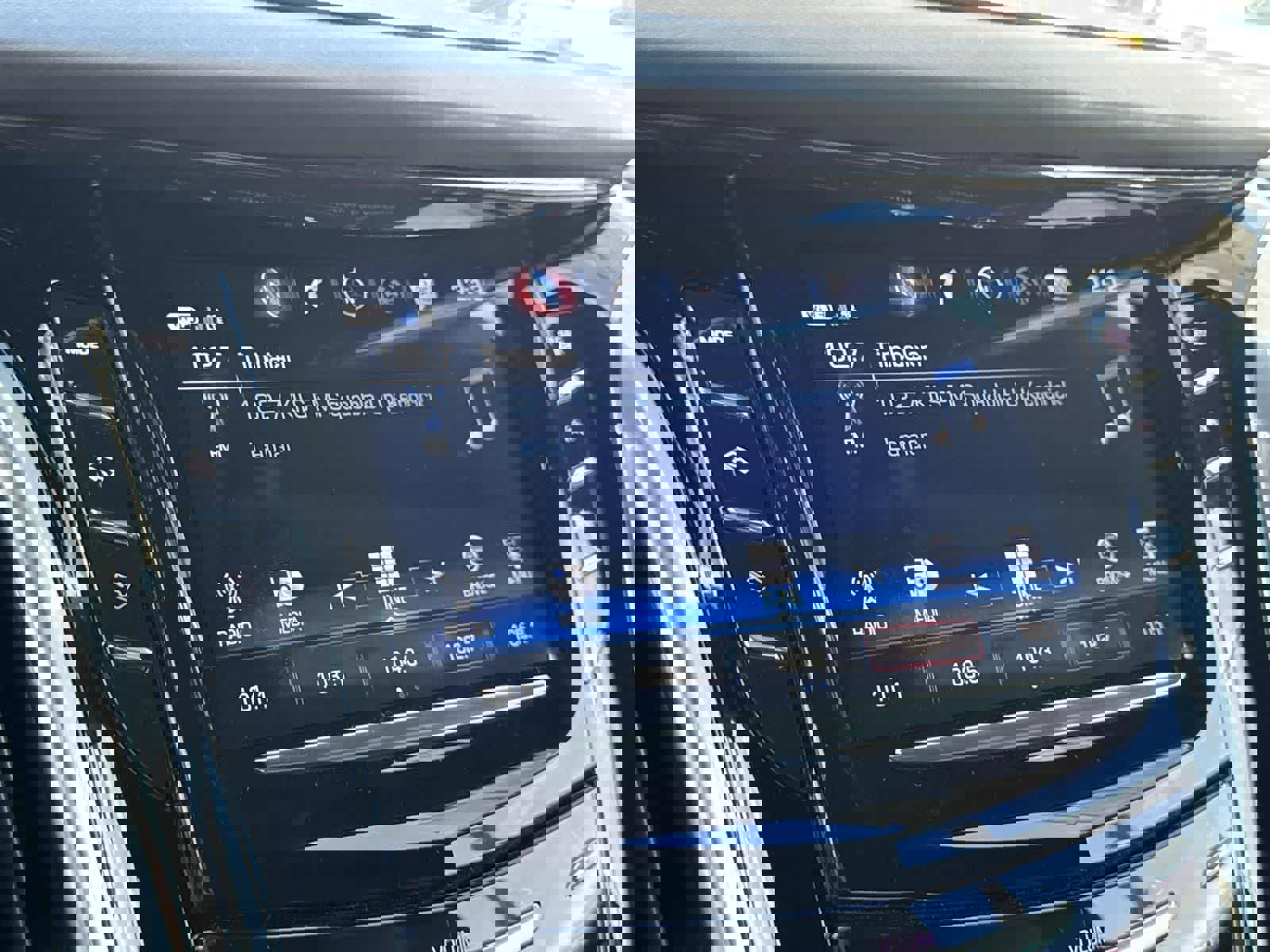 Used 2020 Cadillac Escalade Platinum w/ Escalade Sport Edition image 17