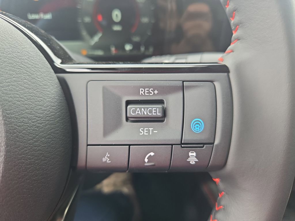 New 2026 Nissan Kicks SR FWD image 16