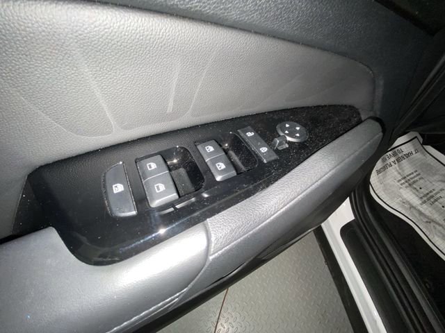 Used 2024 Kia Sportage EX FWD image 13