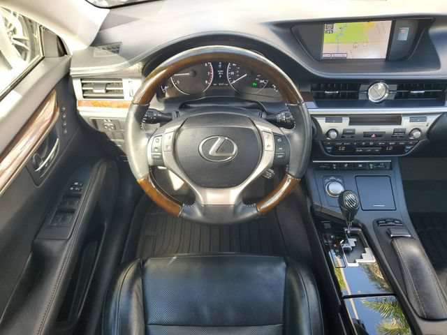 Used 2013 Lexus ES 350 FWD image 12