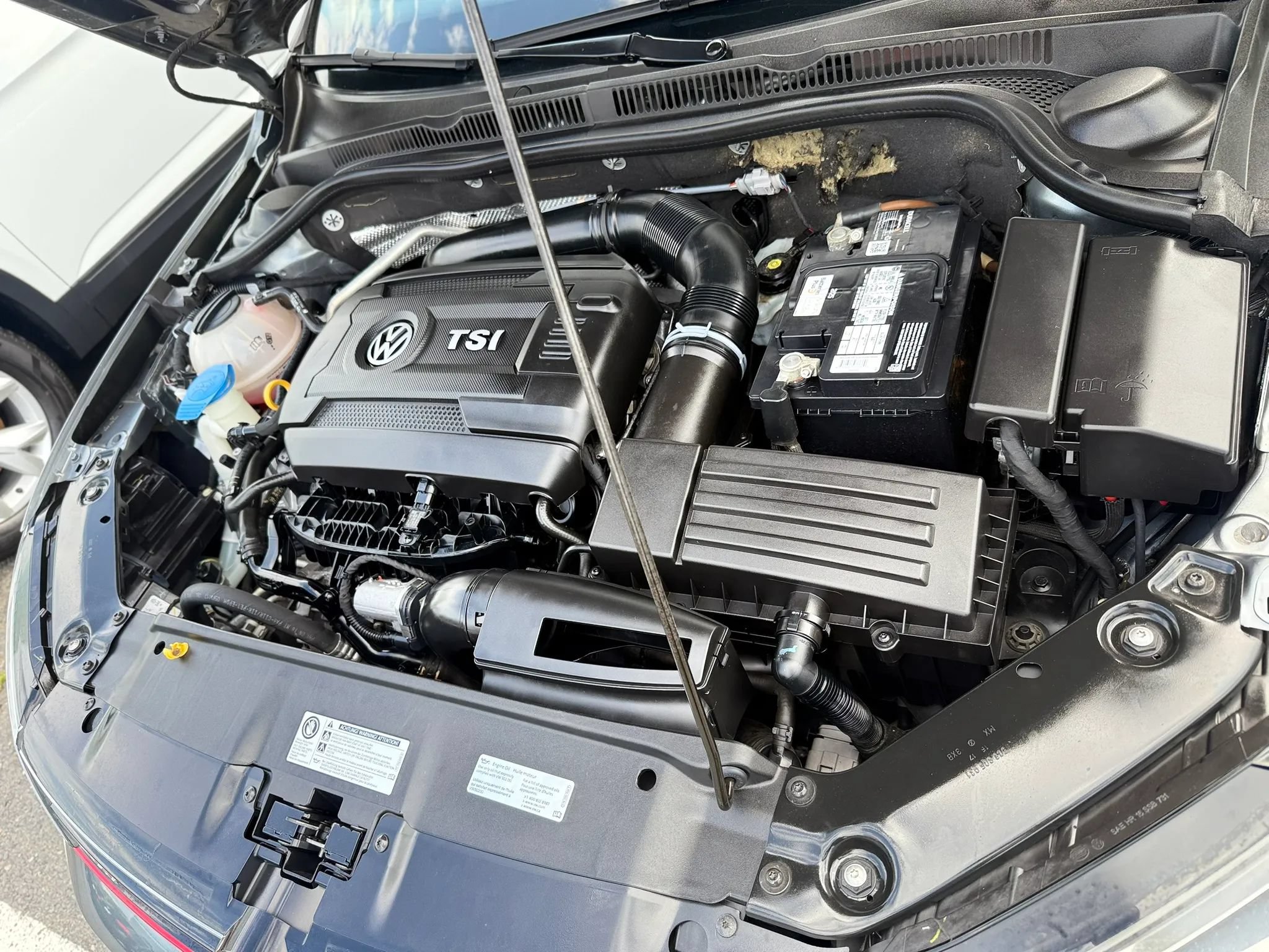 Used 2017 Volkswagen Jetta GLI FWD image 46