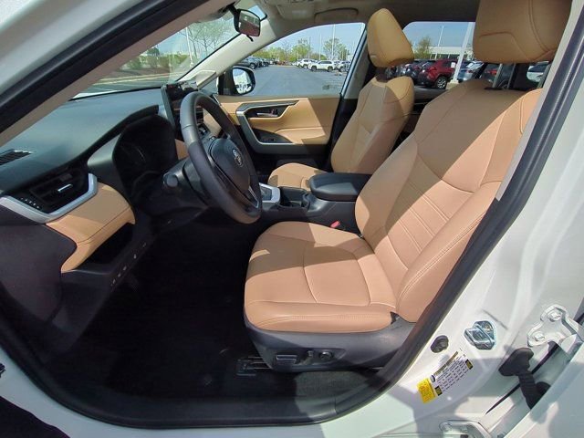Certified 2025 Toyota RAV4 XLE Premium w/ Weather Package AWD/4WD image 8