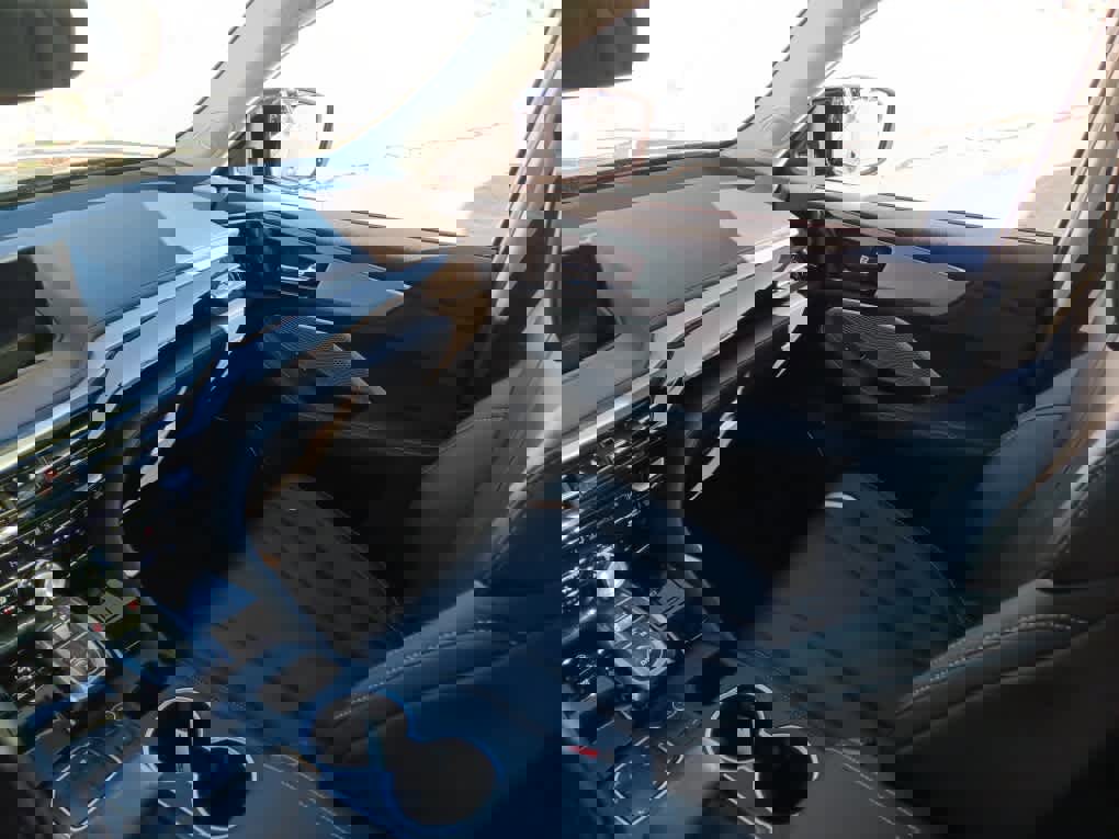 Used 2023 Acura MDX SH-AWD w/ Technology Package image 12