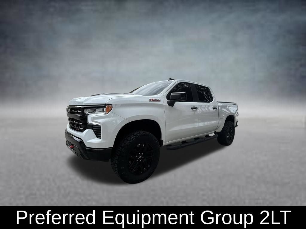 Used 2024 Chevrolet Silverado 1500 LT Trail Boss AWD/4WD image 3