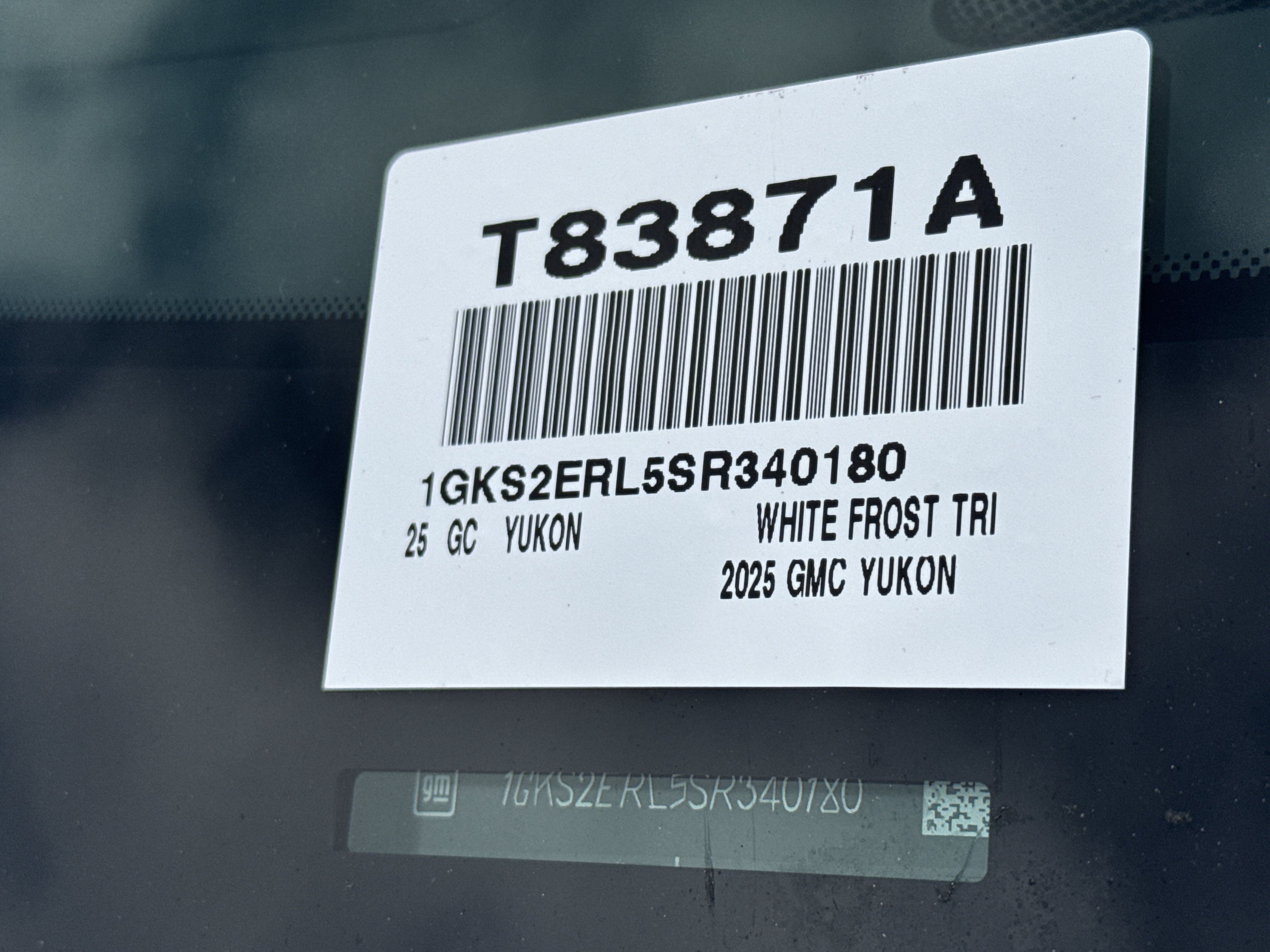 Used 2025 GMC Yukon Denali Ultimate w/ LPO, Floor Liner Package AWD/4WD image 44