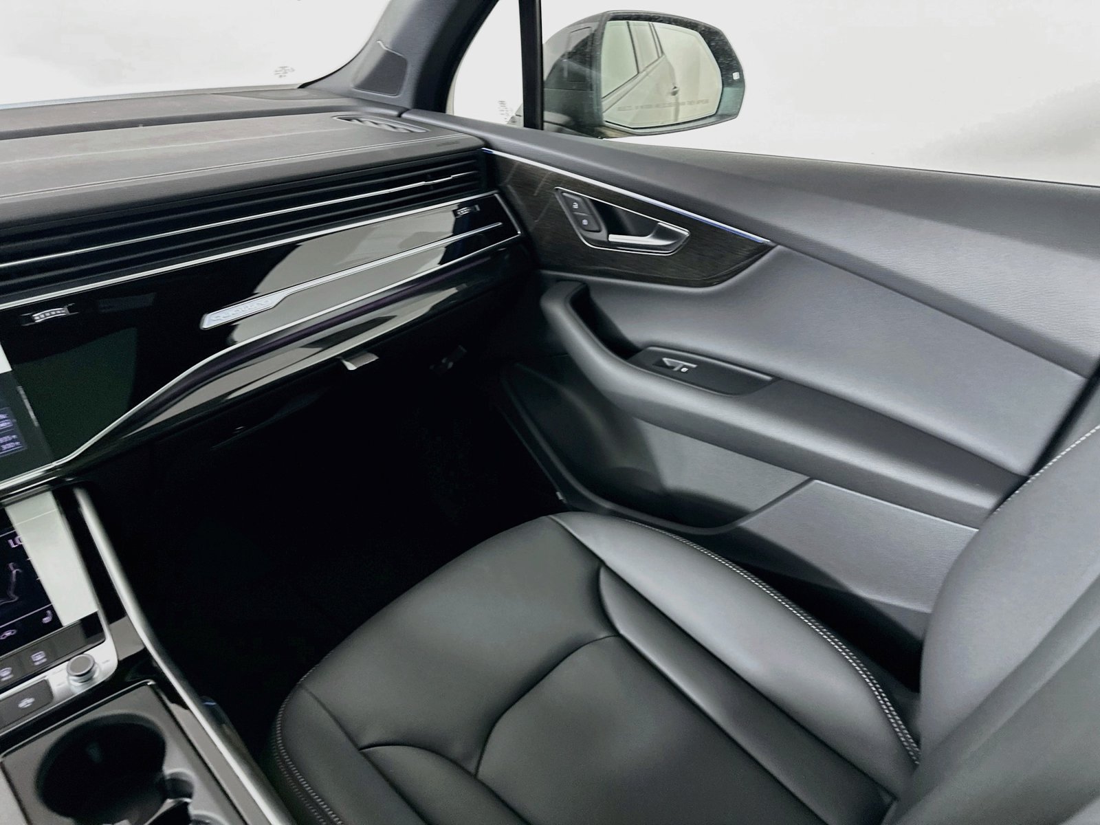 New 2026 Audi Q7 2.0T Premium Plus AWD/4WD image 23