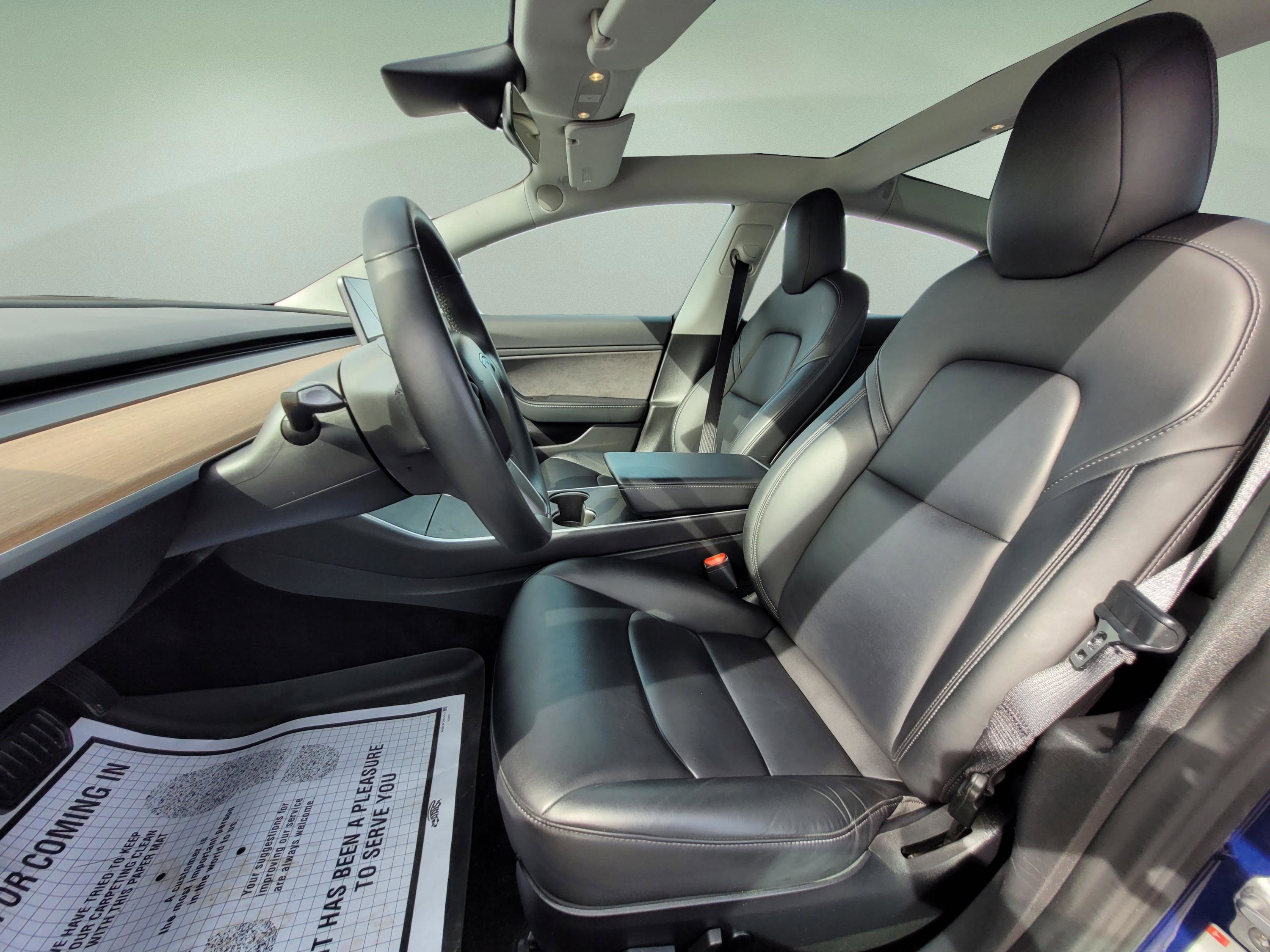 Used 2018 Tesla Model 3 Long Range image 23