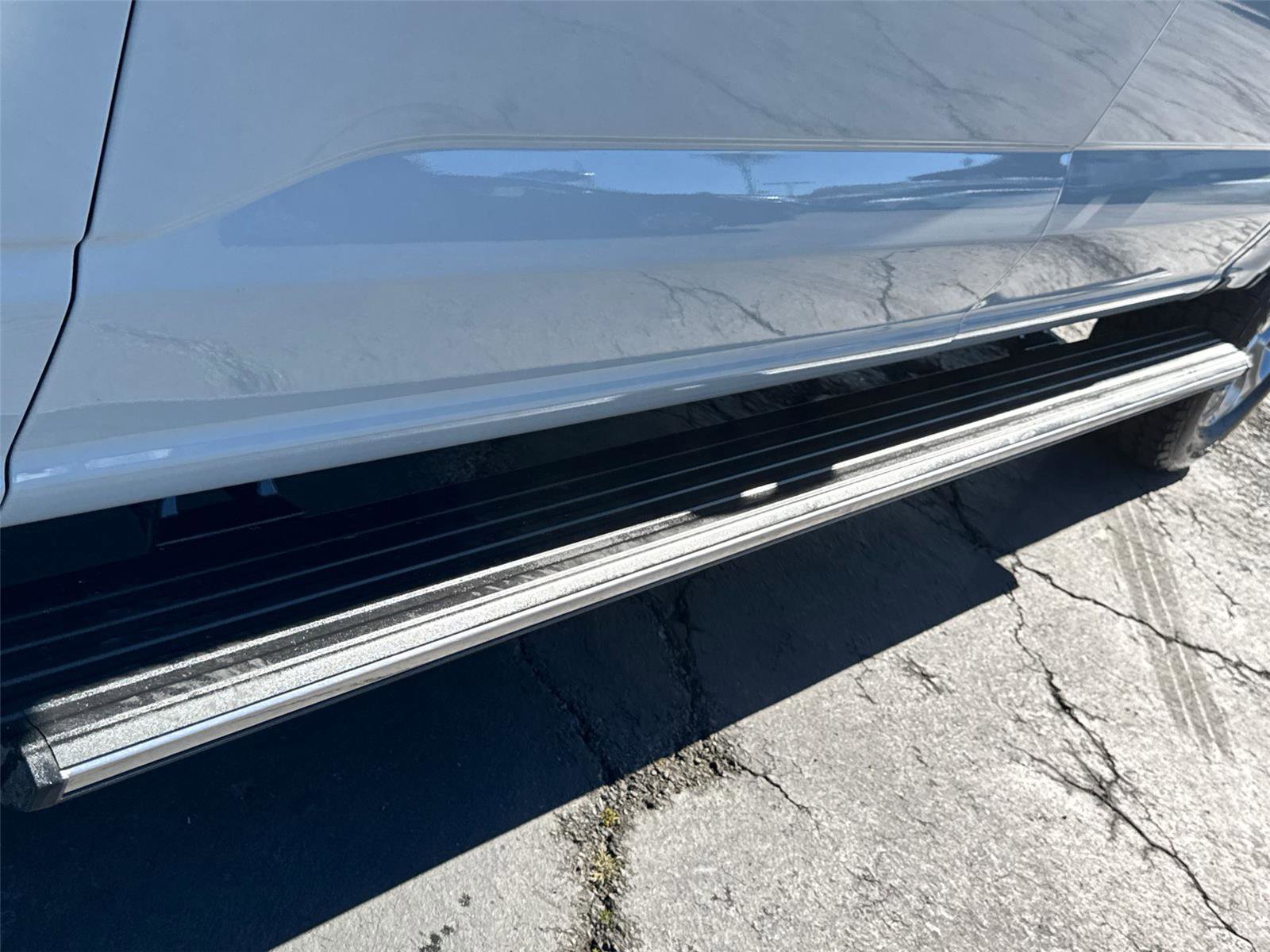 Used 2023 Ford F150 Platinum image 26