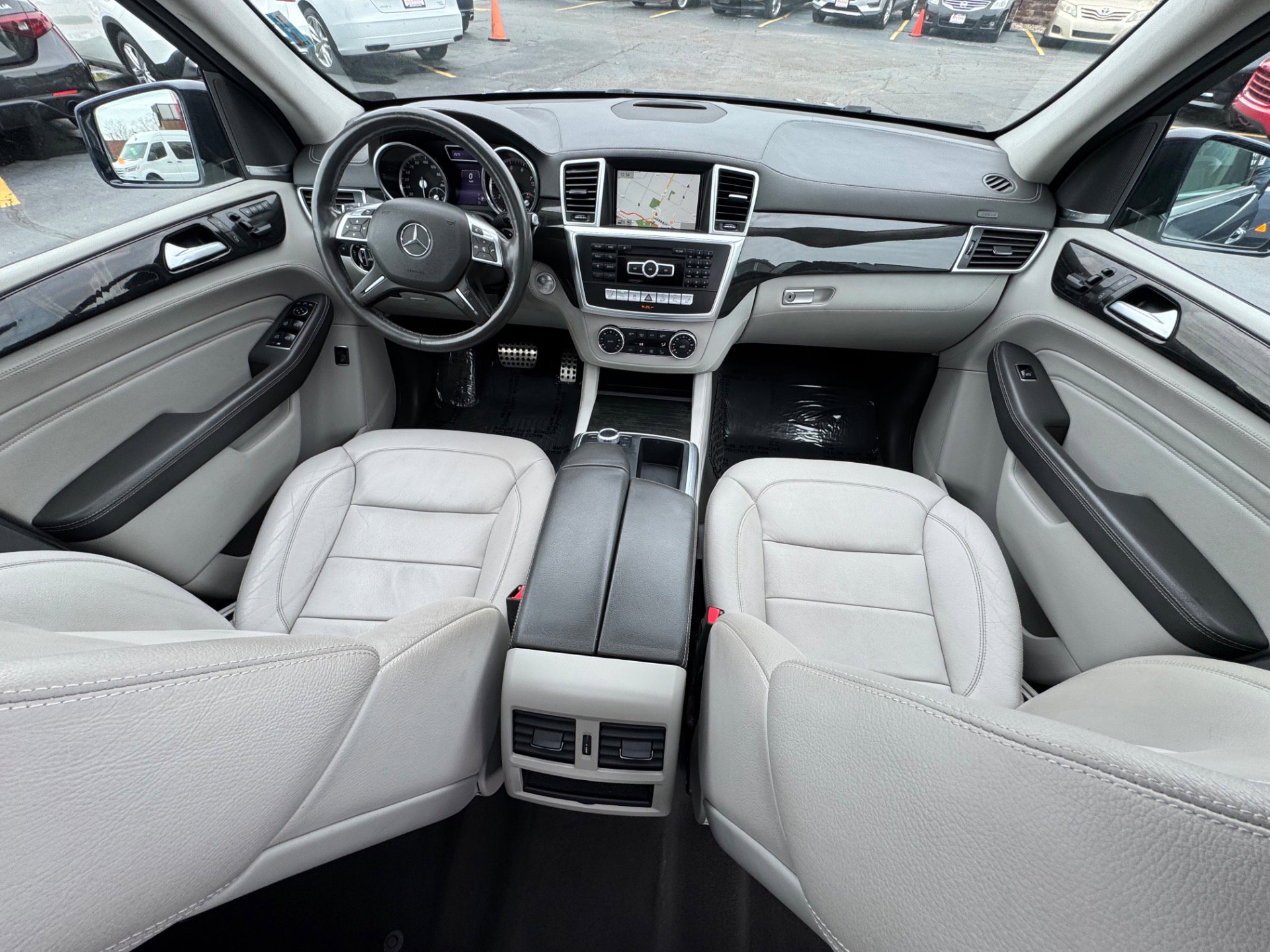 Used 2015 Mercedes-Benz ML 400 4MATIC image 16
