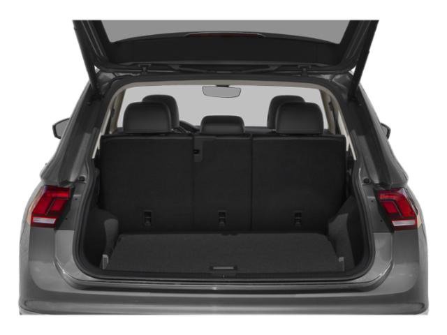 Used 2023 Volkswagen Tiguan SE w/ Panoramic Sunroof Package FWD image 14