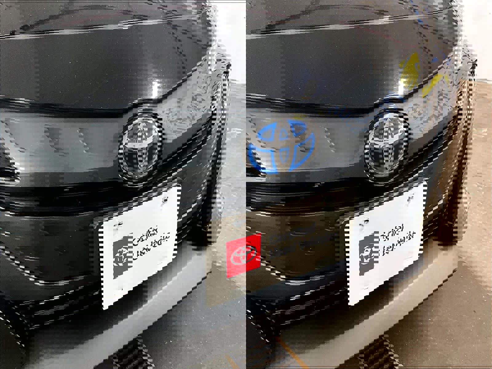 Certified 2020 Toyota Prius Prime LE w/ Carpet Mat Package image 29