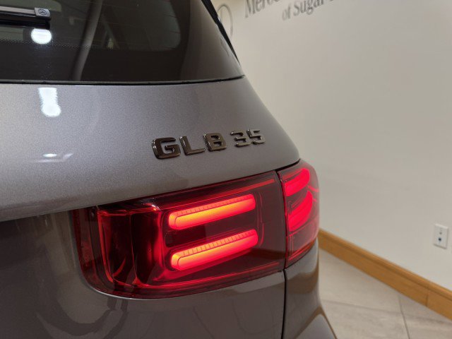 Certified 2025 Mercedes-Benz GLB 35 AMG 4MATIC image 28