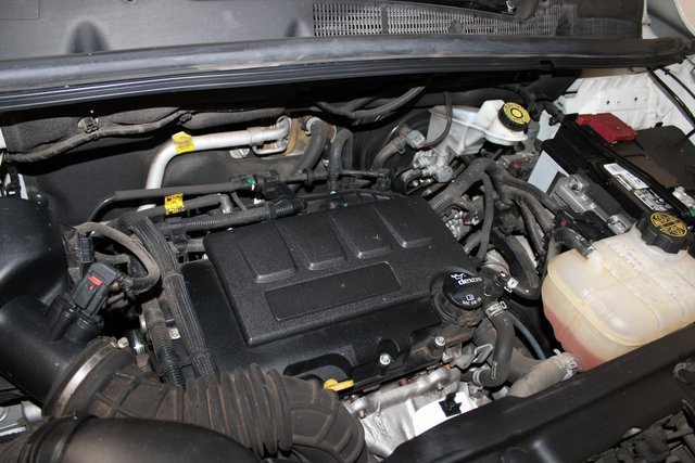 Used 2021 Chevrolet Trax LS w/ Tint and Cruise Package image 29