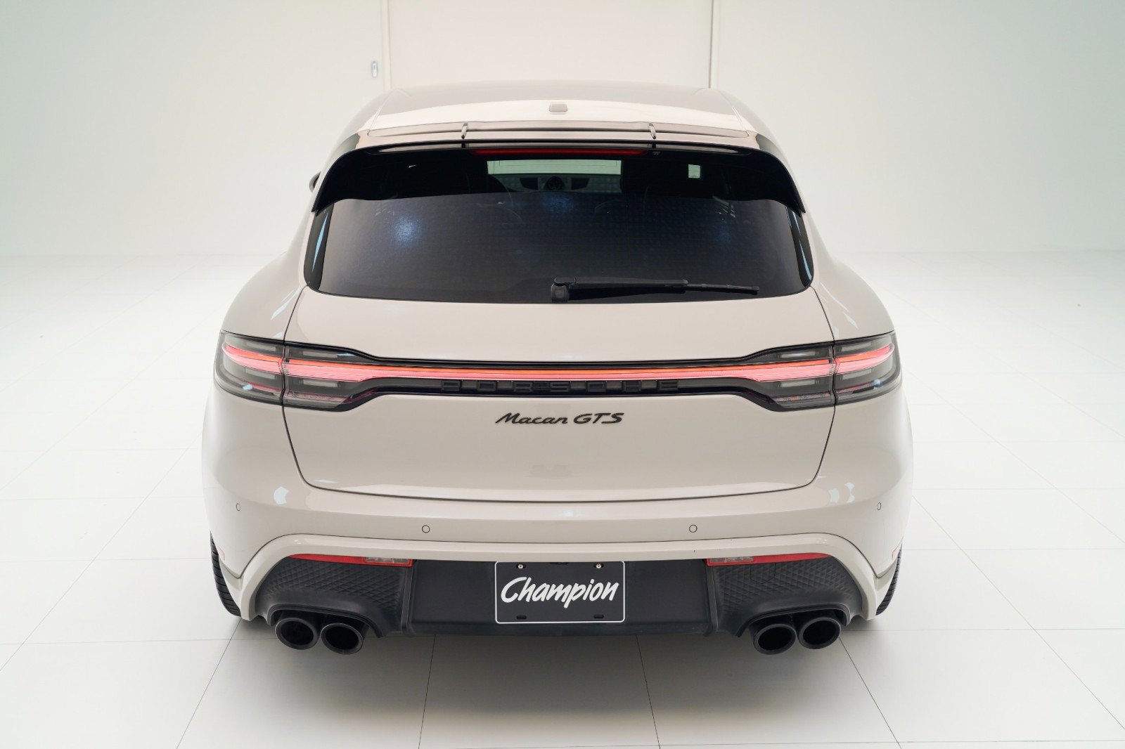 Certified 2023 Porsche Macan GTS AWD/4WD image 10