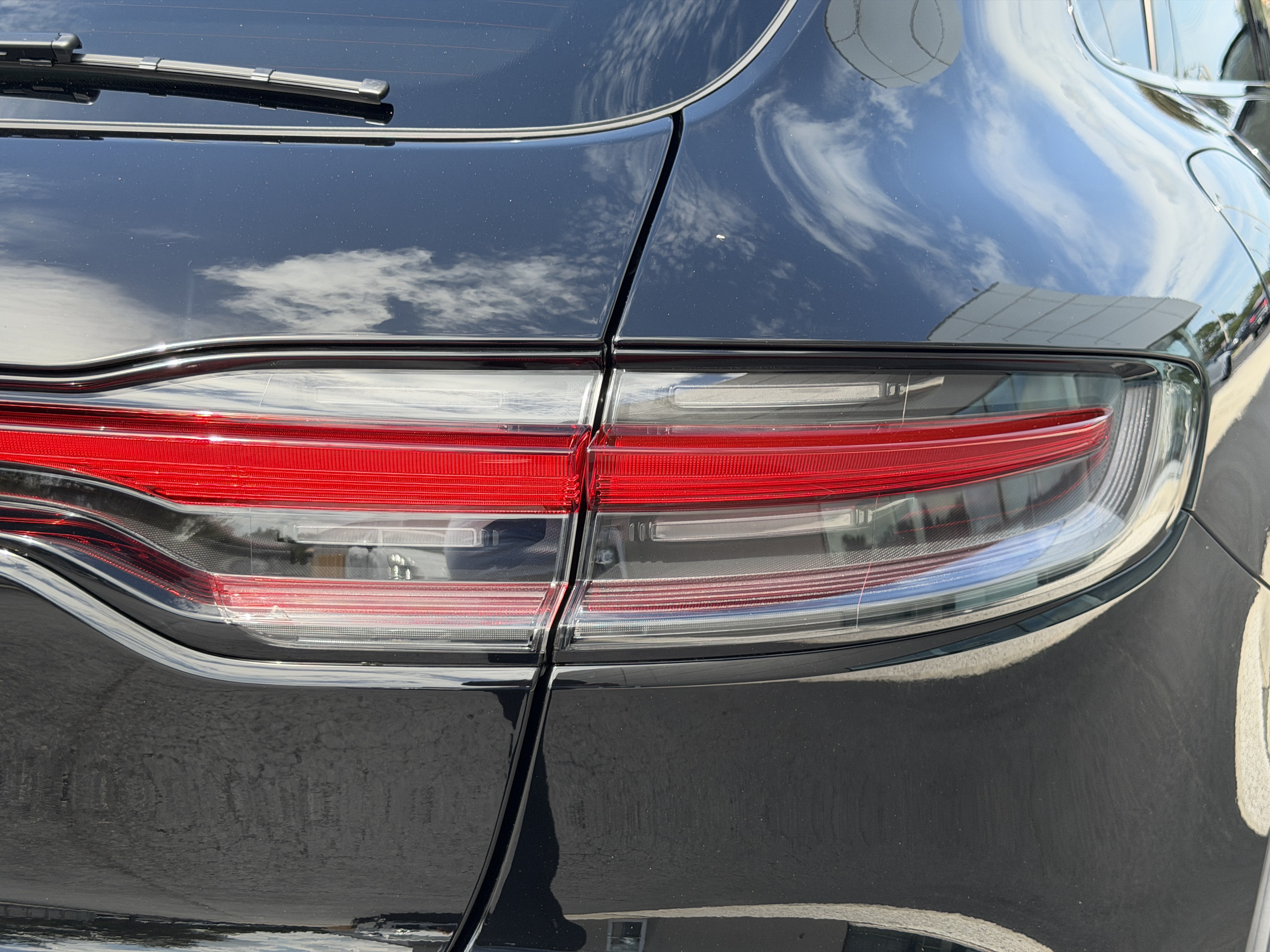 New 2026 Porsche Macan AWD/4WD image 13