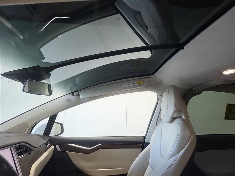 Used 2017 Tesla Model X 100D AWD/4WD image 10