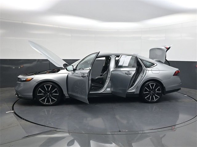 Used 2024 Honda Accord Touring image 36