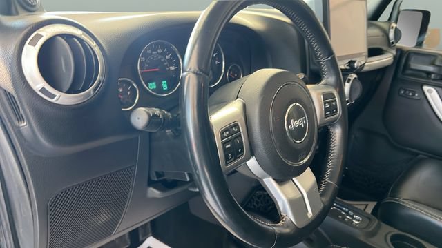 Used 2014 Jeep Wrangler Unlimited Sport AWD/4WD image 10