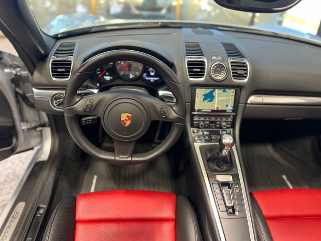 Used 2015 Porsche Boxster S image 20